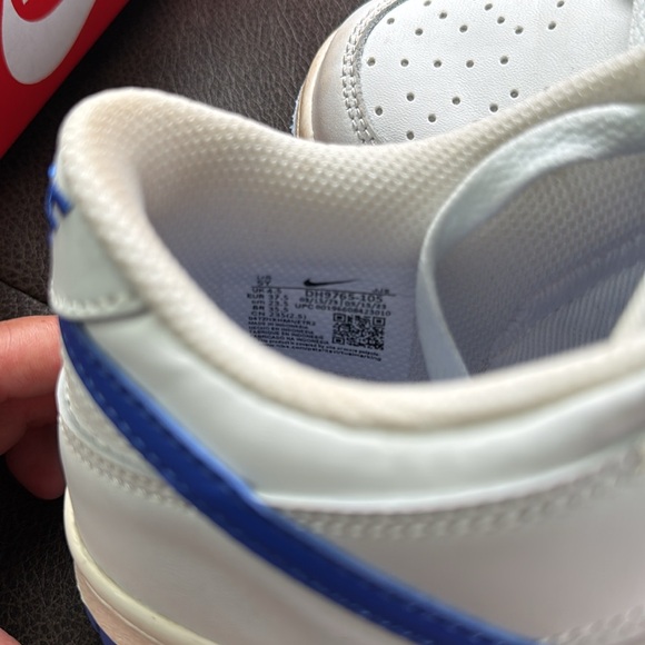 Nike Dunk Low (GS) summit white/hyper royal - Picture 8 of 8
